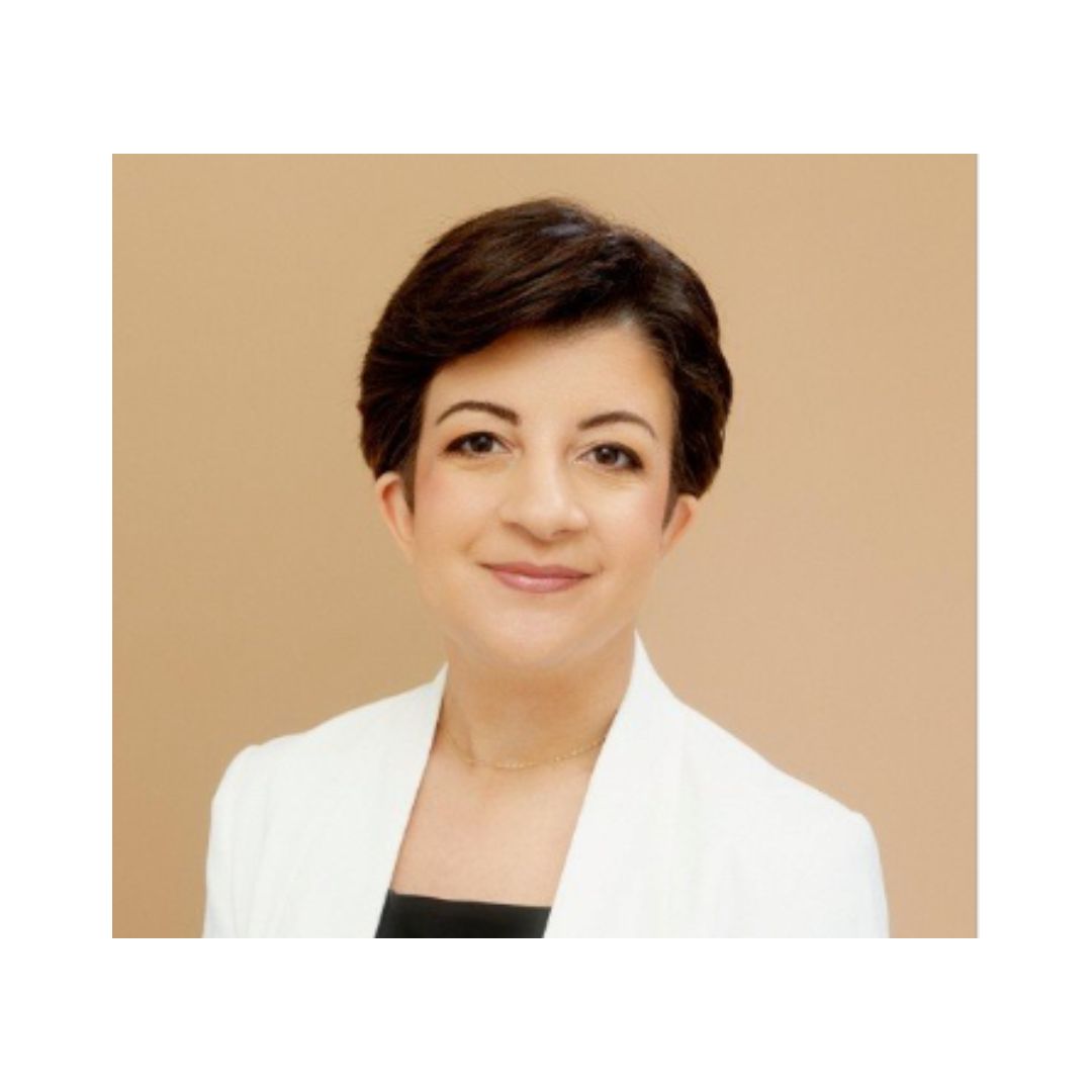 Portrait Image for Roojin Habibi